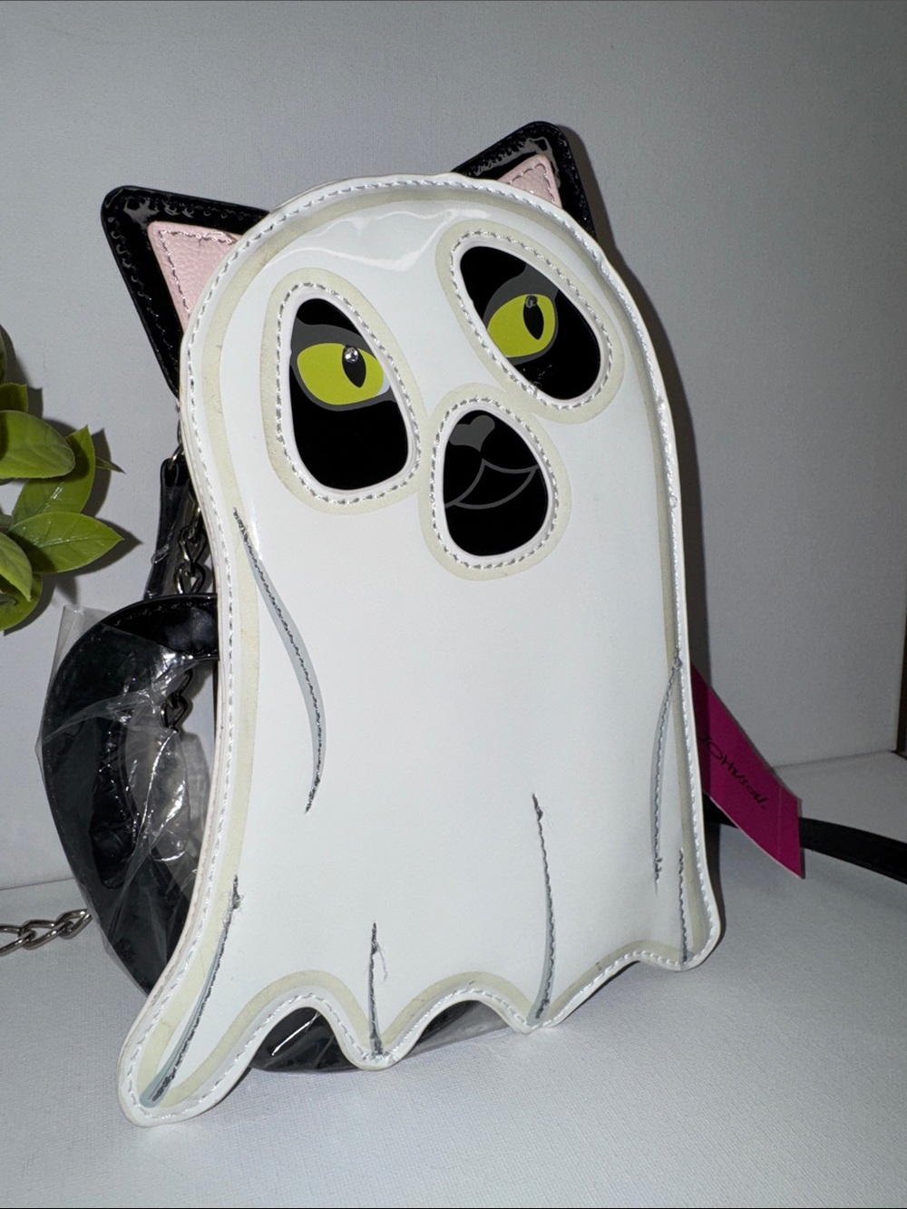 Betsey Johnson XOGHOST Glow In The Dark Ghost Cat Crossbody Bag - Picture 3 of 7
